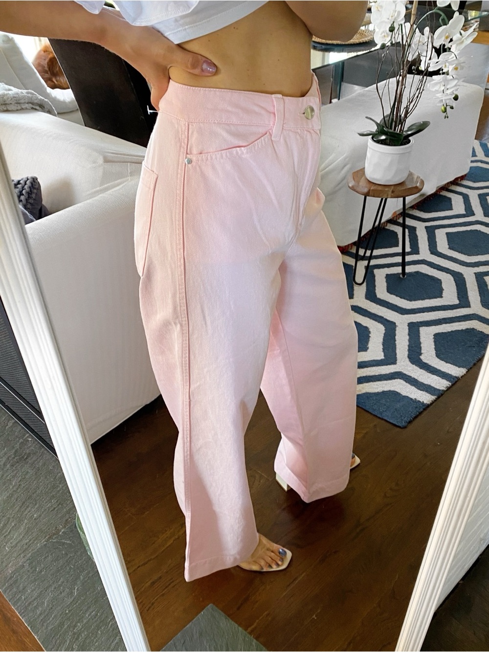 ZARA Light Pink High Rise Wide Leg Denim Jeans! 🌸 - Picture 4 of 17